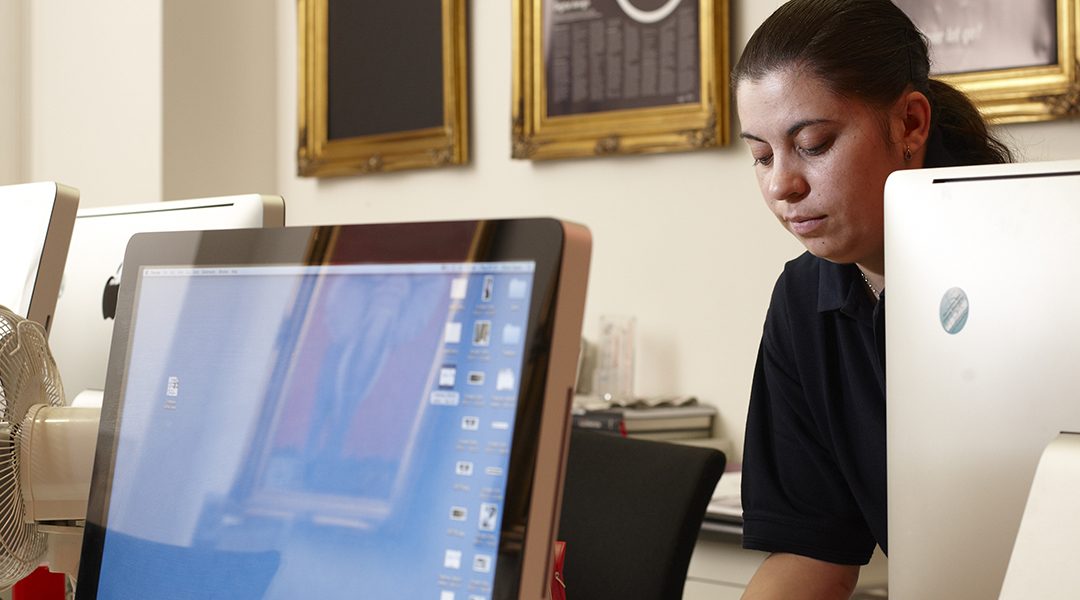 photography for Servest at locations in London, 13th October 2011.
All rights use.